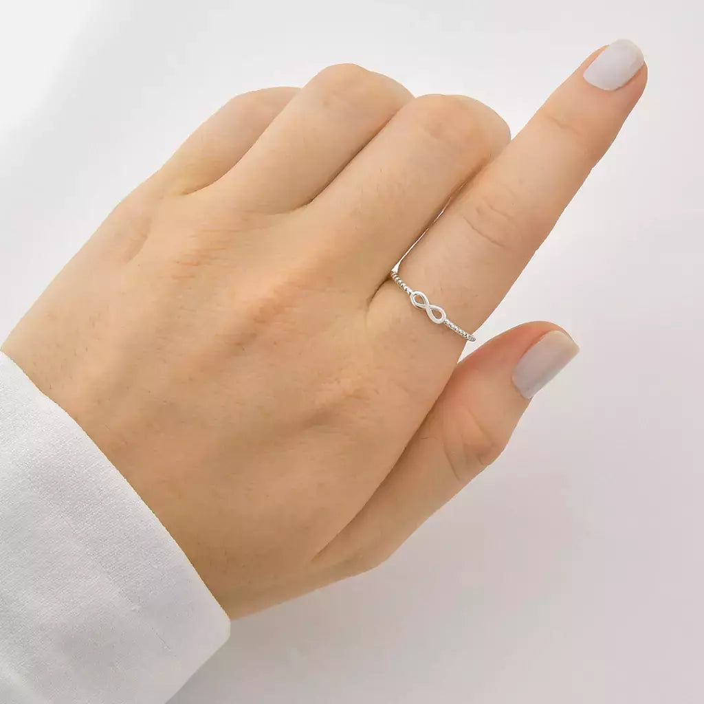 Anel infinito aro trabalhado